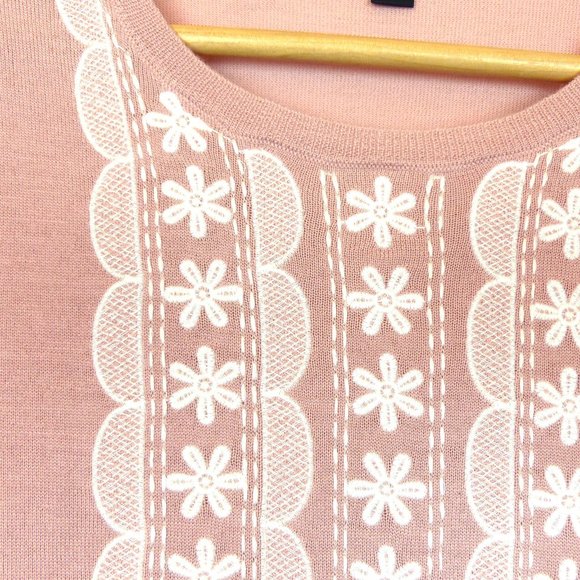 J. Crew Embroidered 100% Merino Wool Sweatshirt Womens S Pink Style A2201 FLAWS - Picture 8 of 14